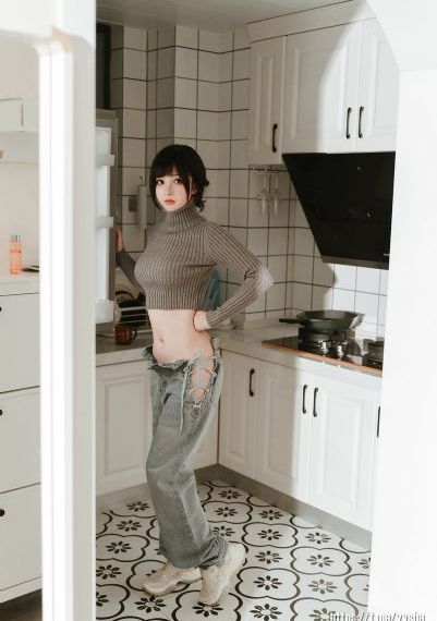 老板的年轻妻子