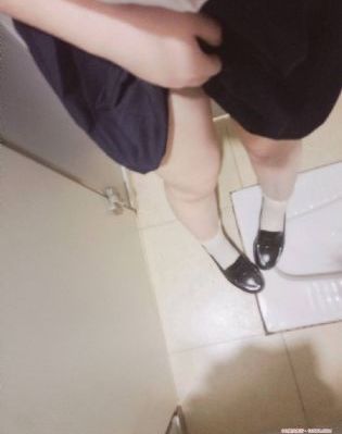 年轻的母亲韩国伦理片