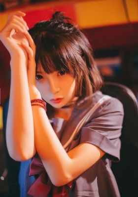 尤里和露珠电影